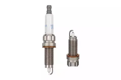 1555 NGK Свеча зажигания